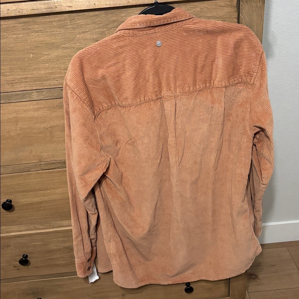 Roxy Corduroy Shirt in rust Brown - Picture 3 of 3